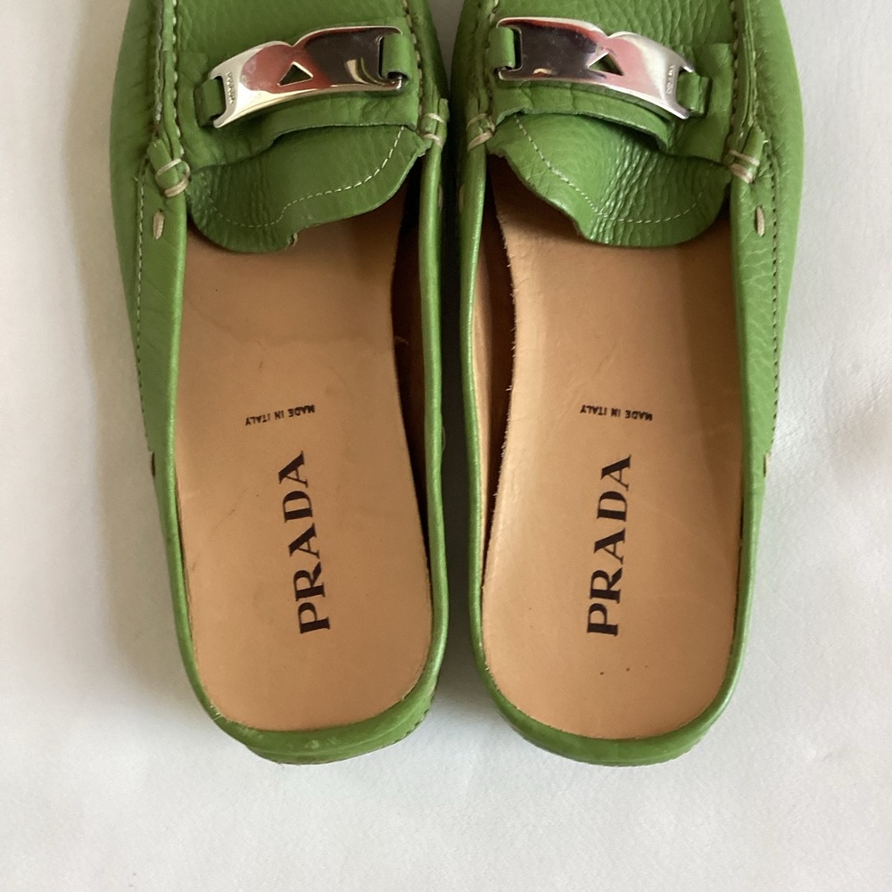 Prada Leather Pistachio Green Silver Plate Logo Mules SZ 6 - Picture 9 of 11